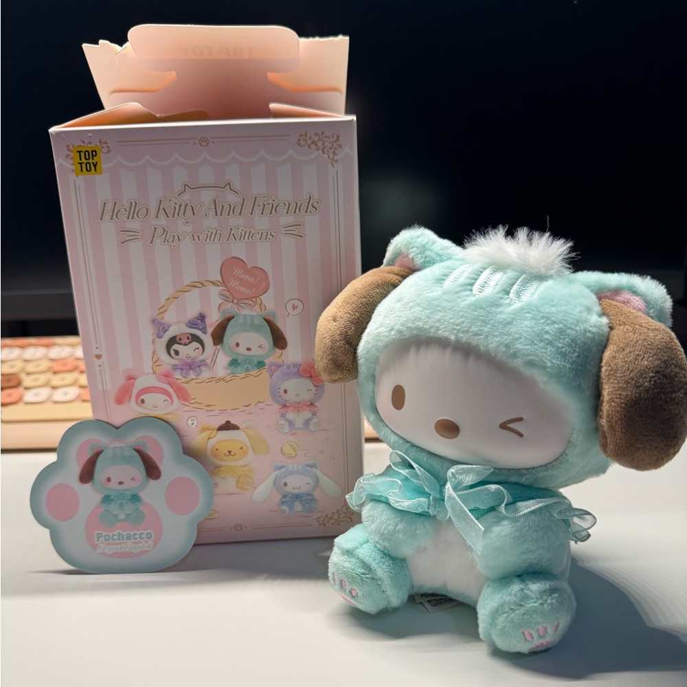 SOLD Miniso Hello Kitty and Friends Play with Kittens Blind Box (Pochacco)